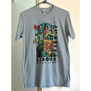 Six Flags- Fiesta Texas- Justice League T shirt- Size Small